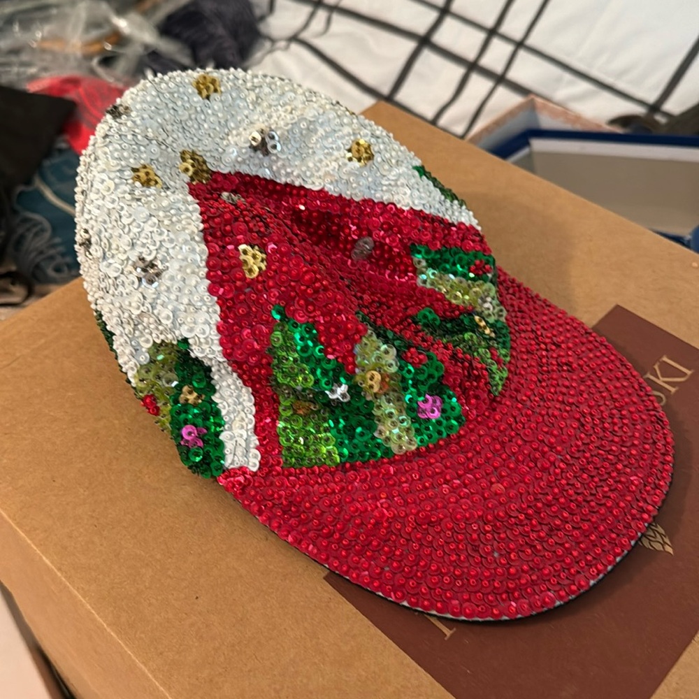 baseball hat